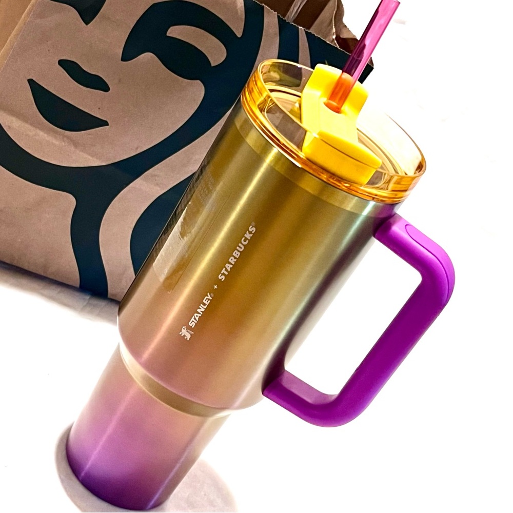 Starbucks x Stanley Sunset Gradient Quencher Tumbler 40oz